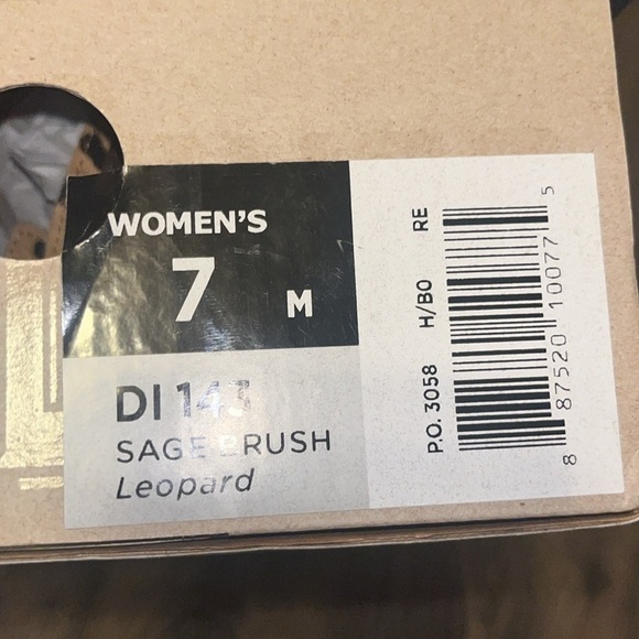 Dingo women’s Sage Brush Leopard Print Sandals with Brown Accents size 7 - Picture 12 of 12